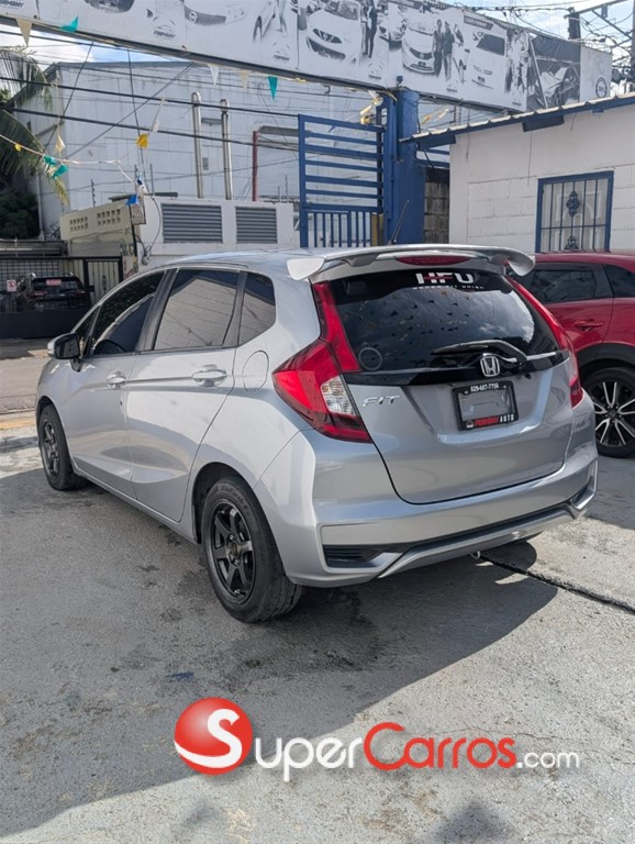2018 Honda Fit — foto 10 / 12