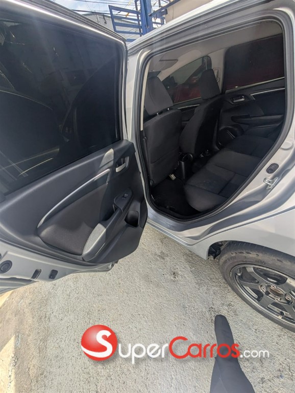 2018 Honda Fit — foto 11 / 12
