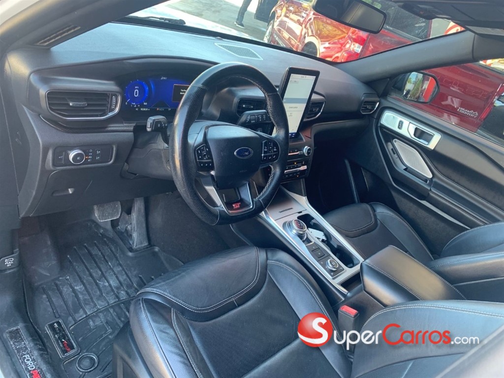 2020 Ford Explorer ST — foto 4 / 6