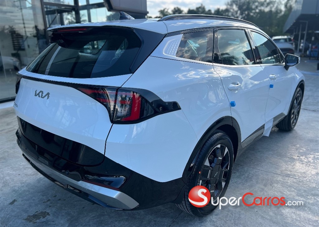 2027 Kia Sportage Luxury — foto 6 / 12