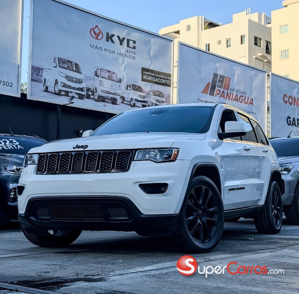 2017 Jeep Grand Cherokee Laredo