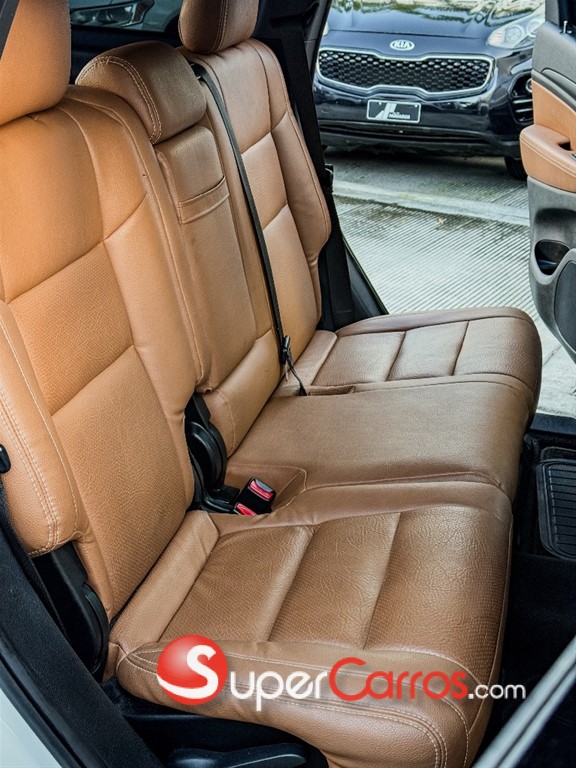 2017 Jeep Grand Cherokee Laredo — foto 4 / 12