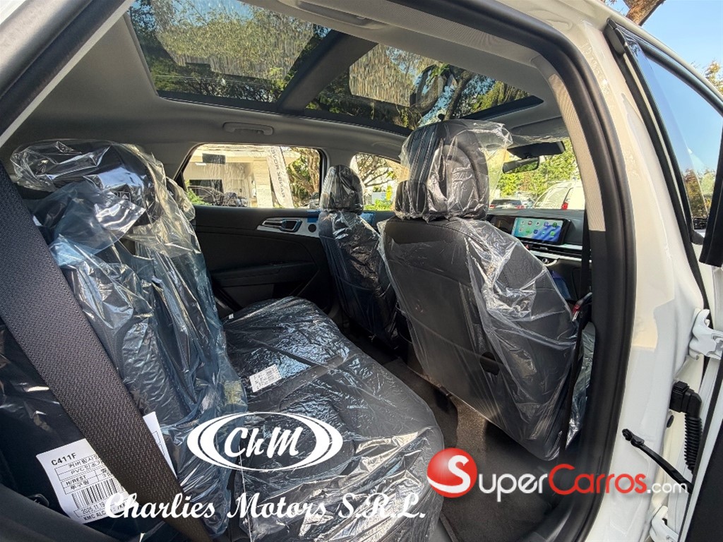 2027 Kia Sportage Luxury — foto 9 / 12