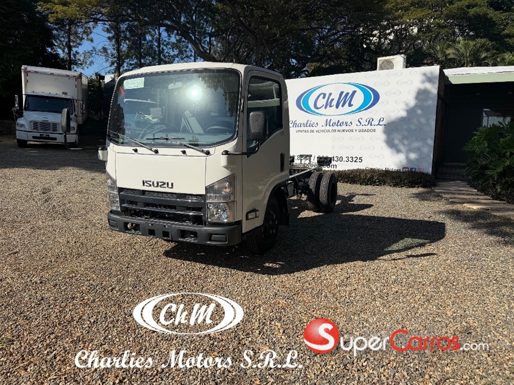 2027 Isuzu QMR 12 Pies