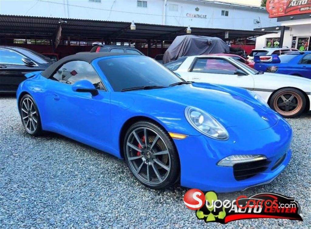 2012 Porsche Carrera 4 Cabriolet