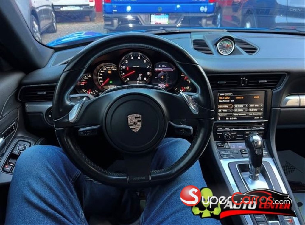 2012 Porsche Carrera 4 Cabriolet — foto 11 / 12