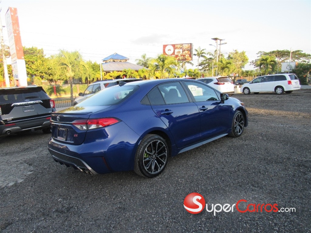 2021 Toyota Corolla SE — foto 3 / 12