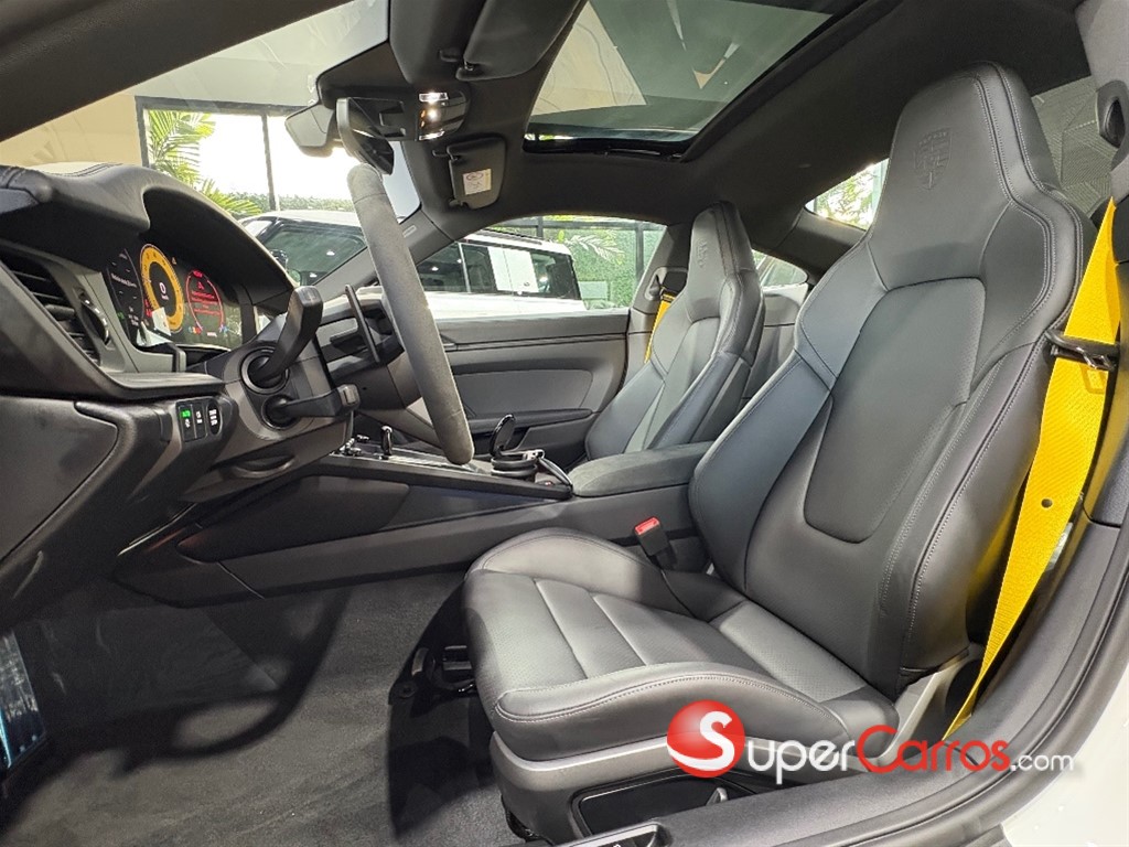 2026 Porsche 911 Carrera 4 S — foto 7 / 10