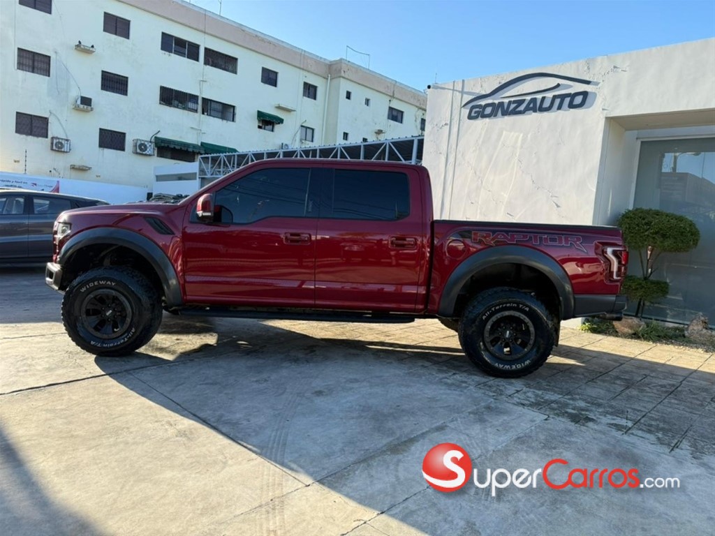 2017 Ford F 150 Raptor — foto 5 / 11