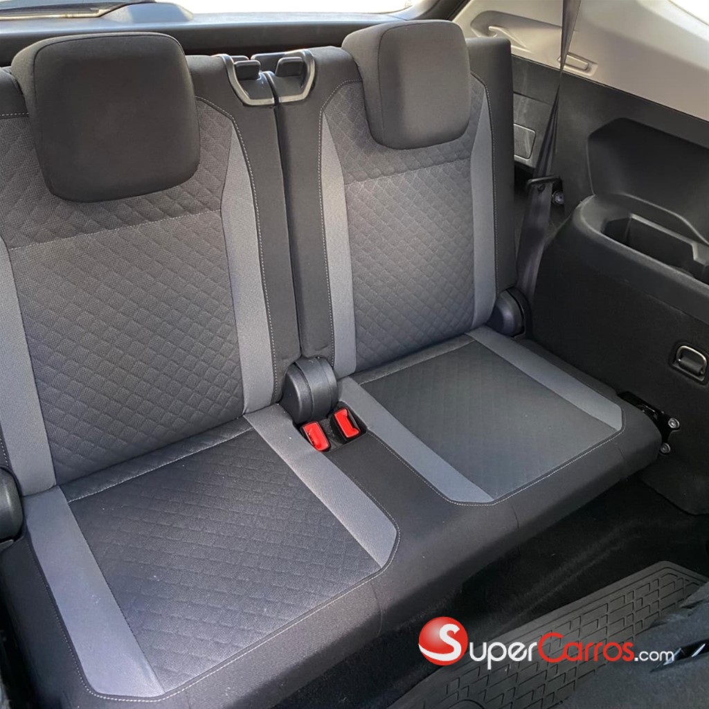 2020 Volkswagen Tiguan — foto 7 / 12