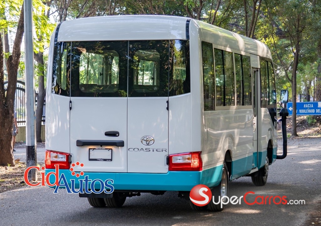 2026 Toyota Coaster — foto 3 / 12