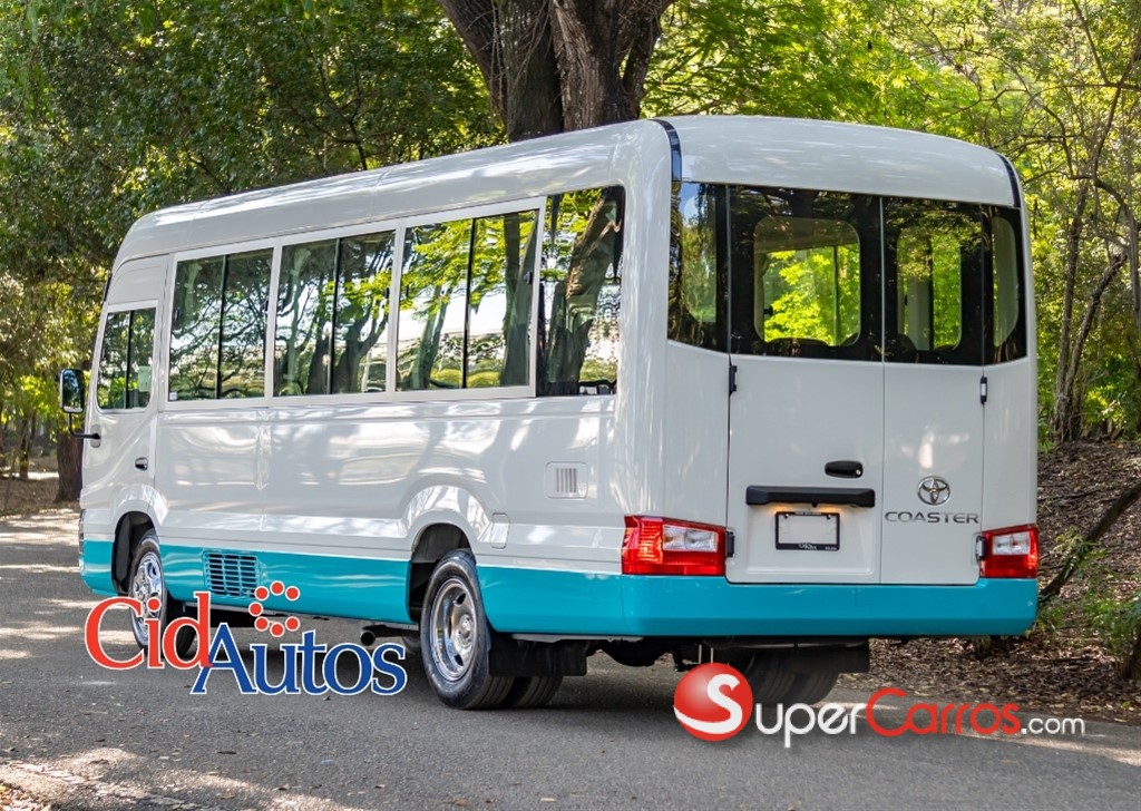 2026 Toyota Coaster — foto 4 / 12