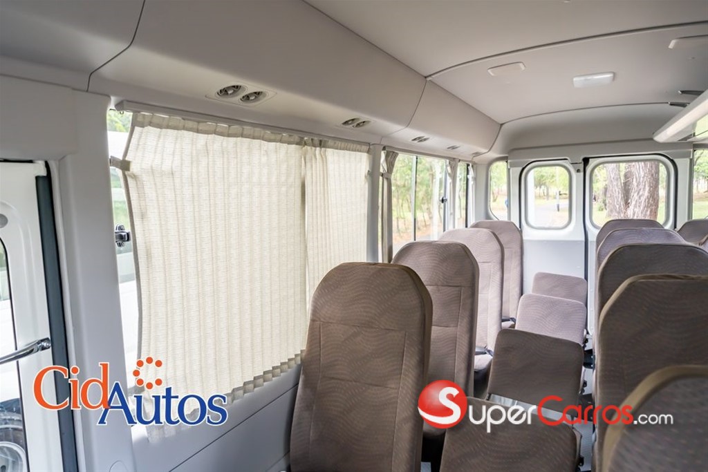 2026 Toyota Coaster — foto 11 / 12