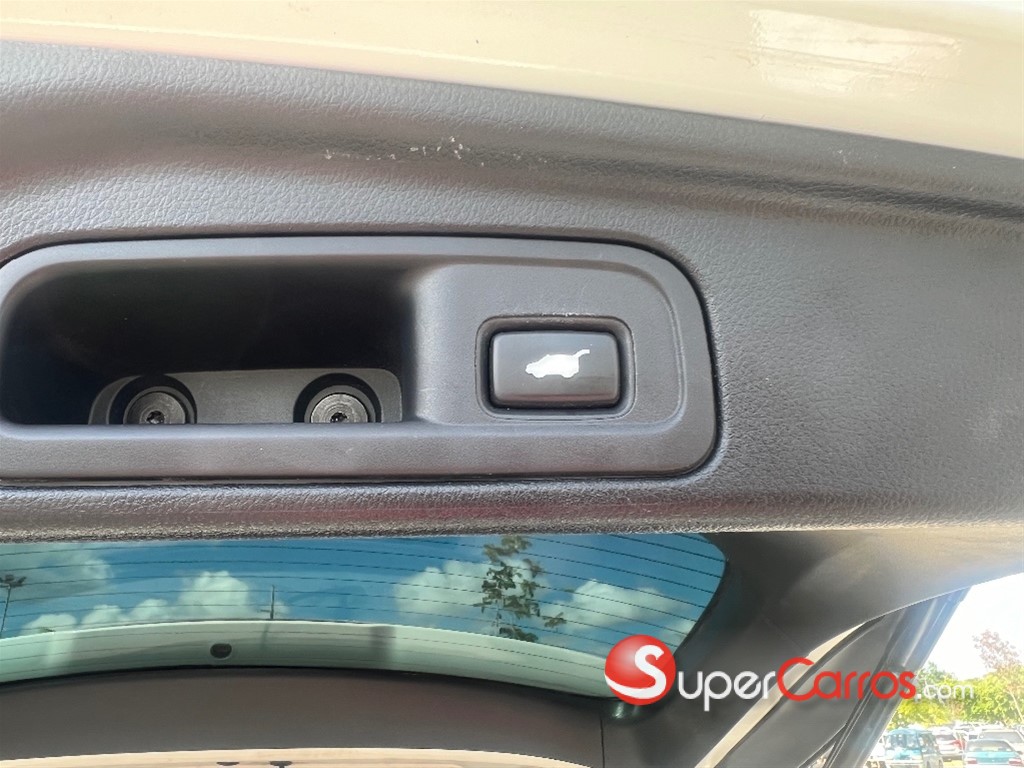 2016 Honda Pilot EXL — foto 12 / 12