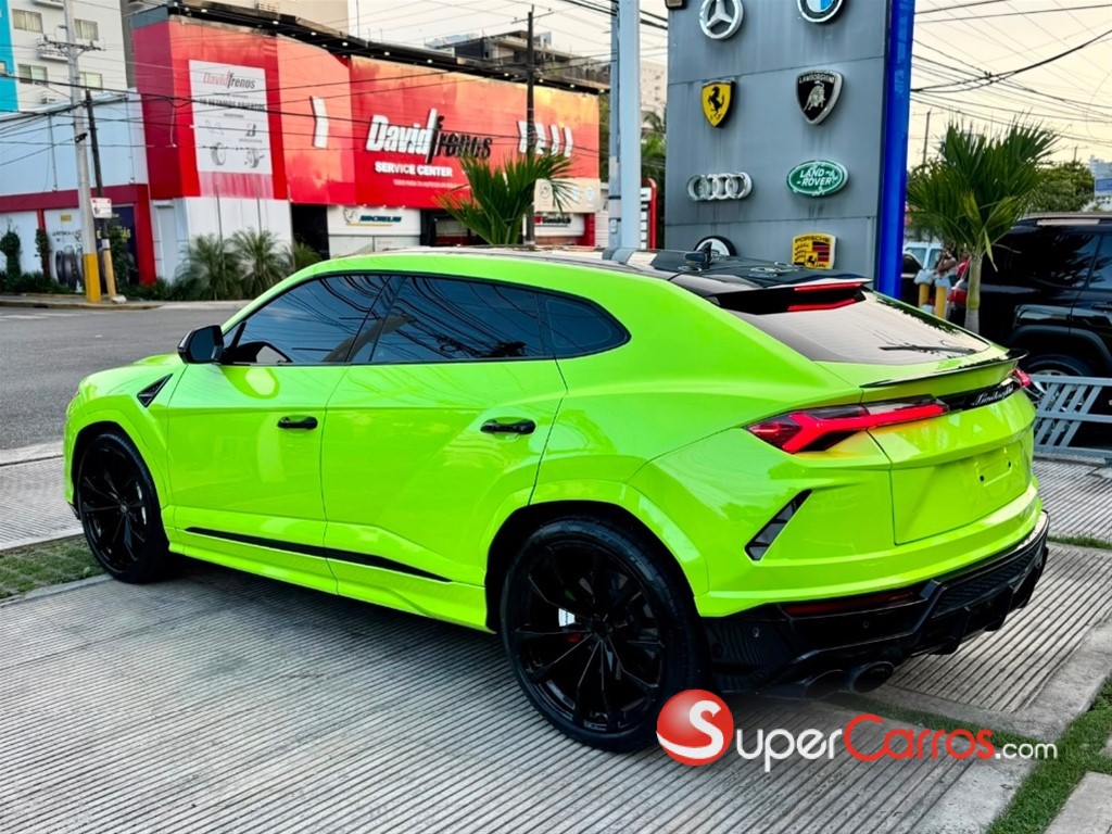 2019 Lamborghini Urus — foto 12 / 12