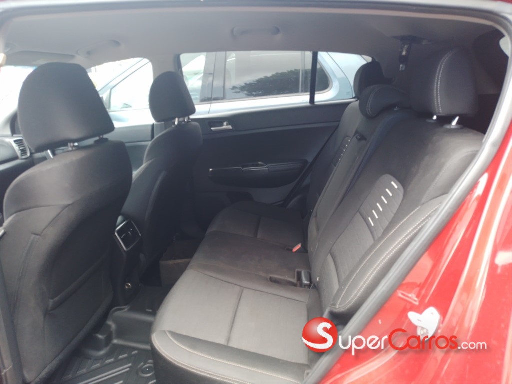 2018 Kia Sportage LX — foto 7 / 10