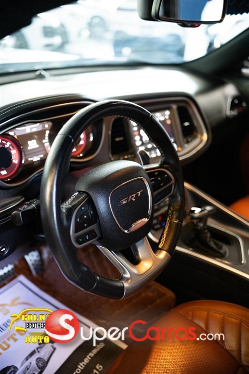 2020 Dodge Challenger SRT-HELLCAT — foto 9 / 12
