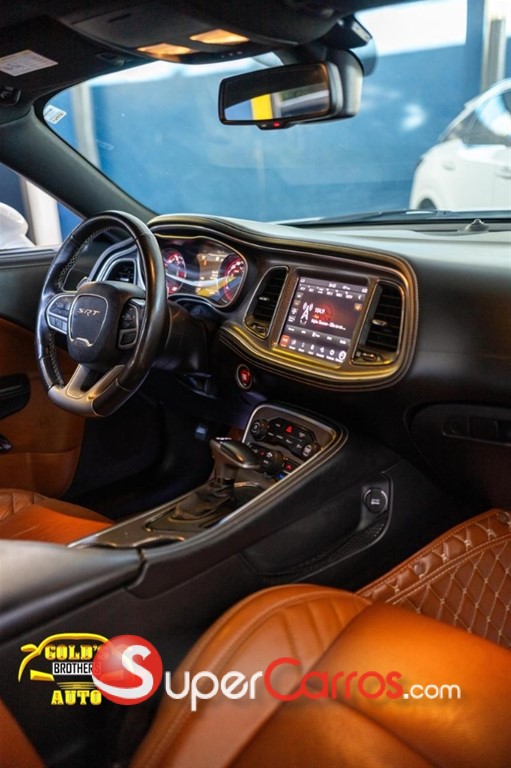 2020 Dodge Challenger SRT-HELLCAT — foto 10 / 12