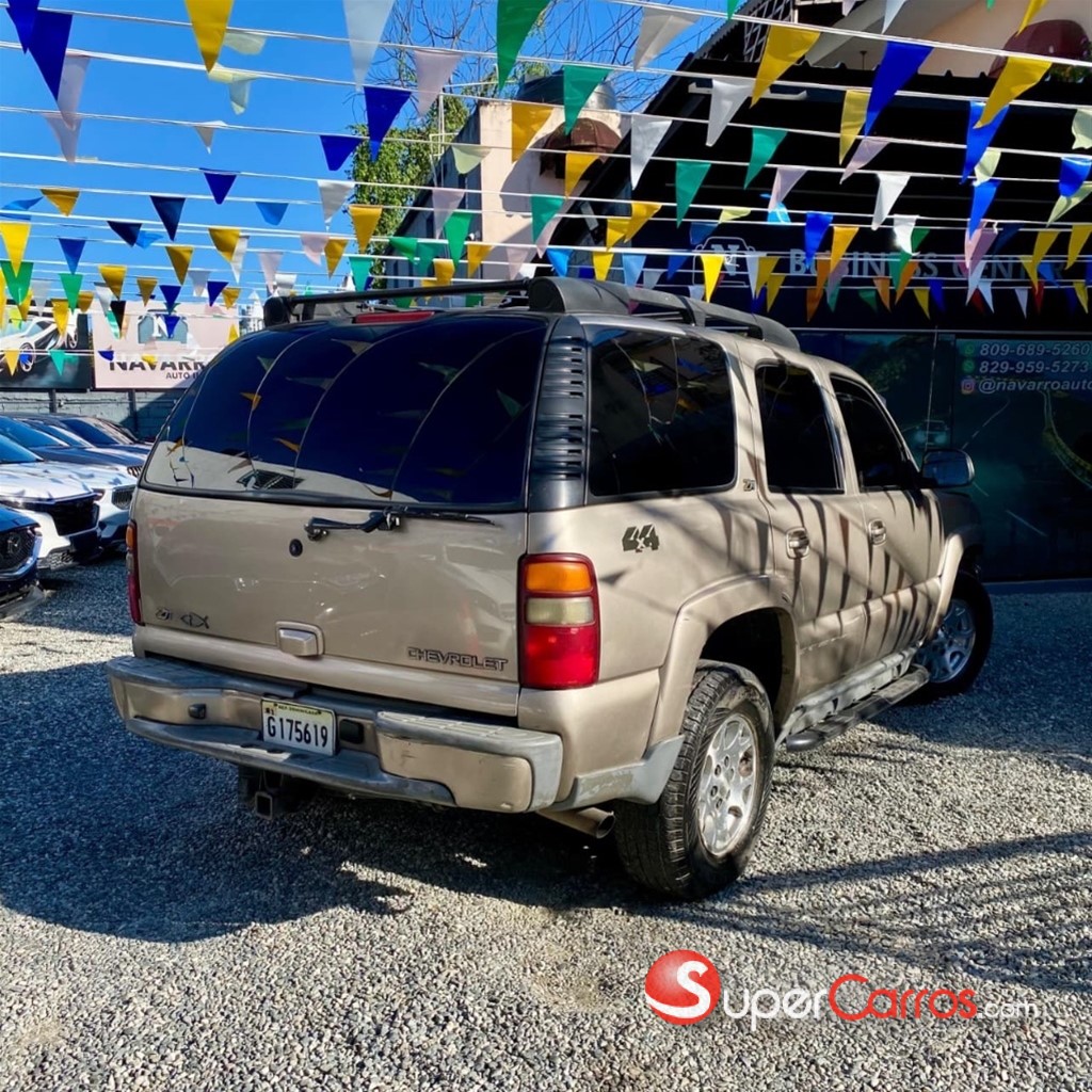 2002 Chevrolet Tahoe Z71 — foto 7 / 11