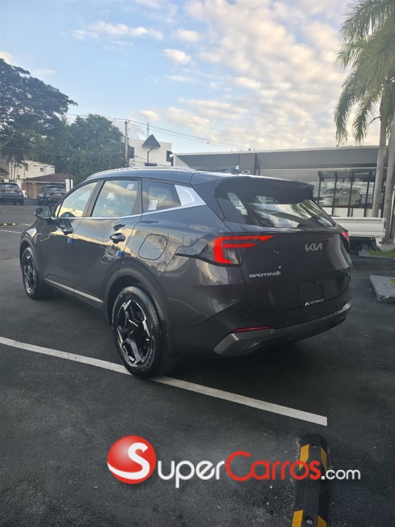 2027 Kia Sportage Sport — foto 12 / 12