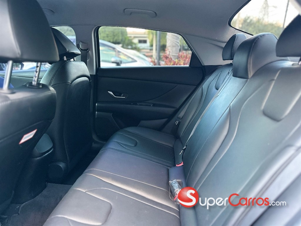 2021 Hyundai Avante LPI — foto 11 / 11