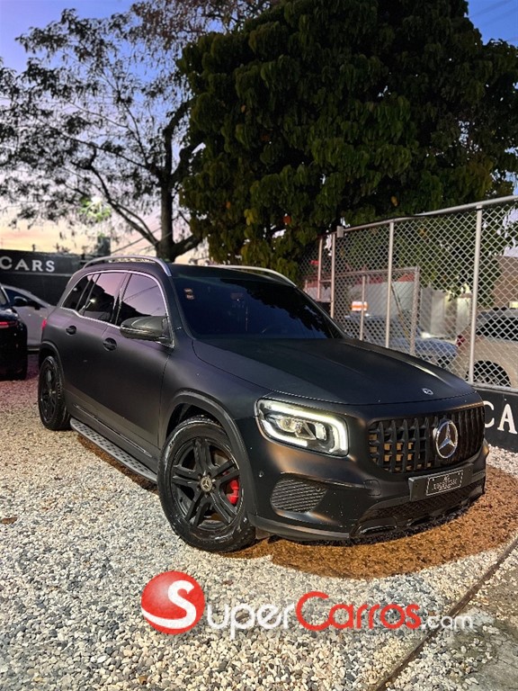2020 Mercedes-Benz Clase GLB 200 — foto 2 / 8