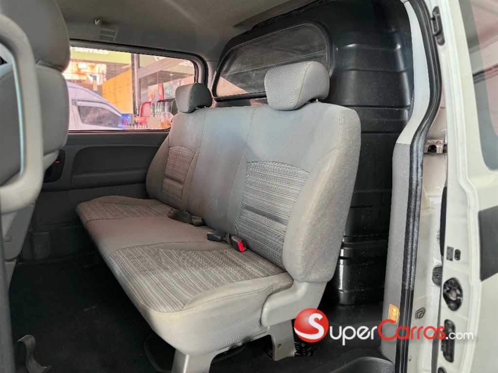 2021 Hyundai H 1 — foto 9 / 12