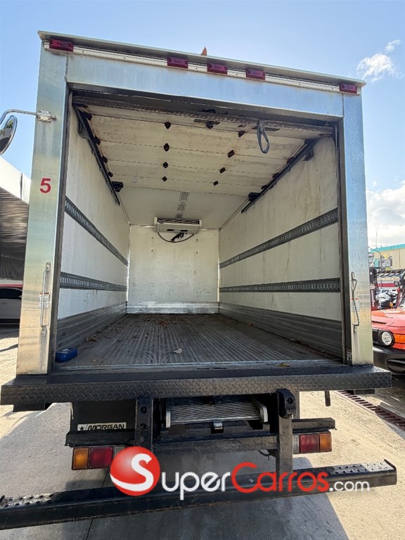 2015 Isuzu NPR — foto 5 / 10