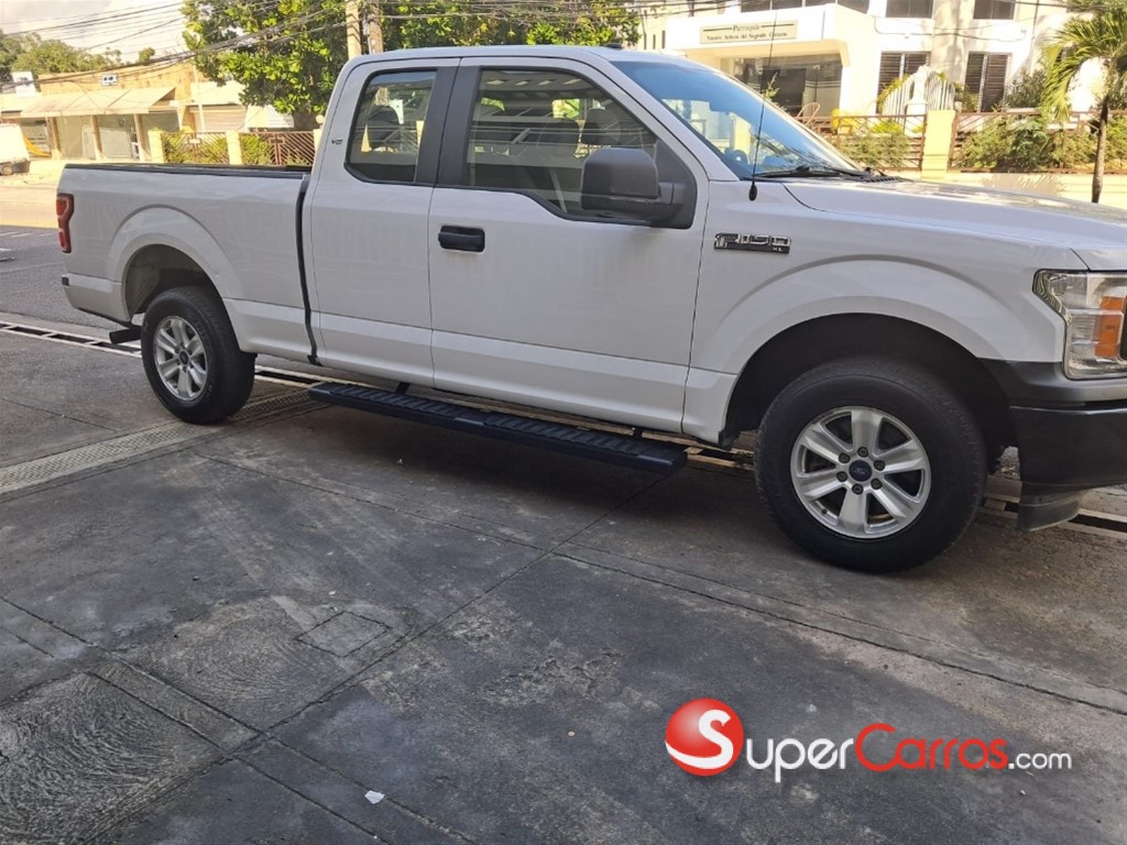 2019 Ford F 150 — foto 2 / 8