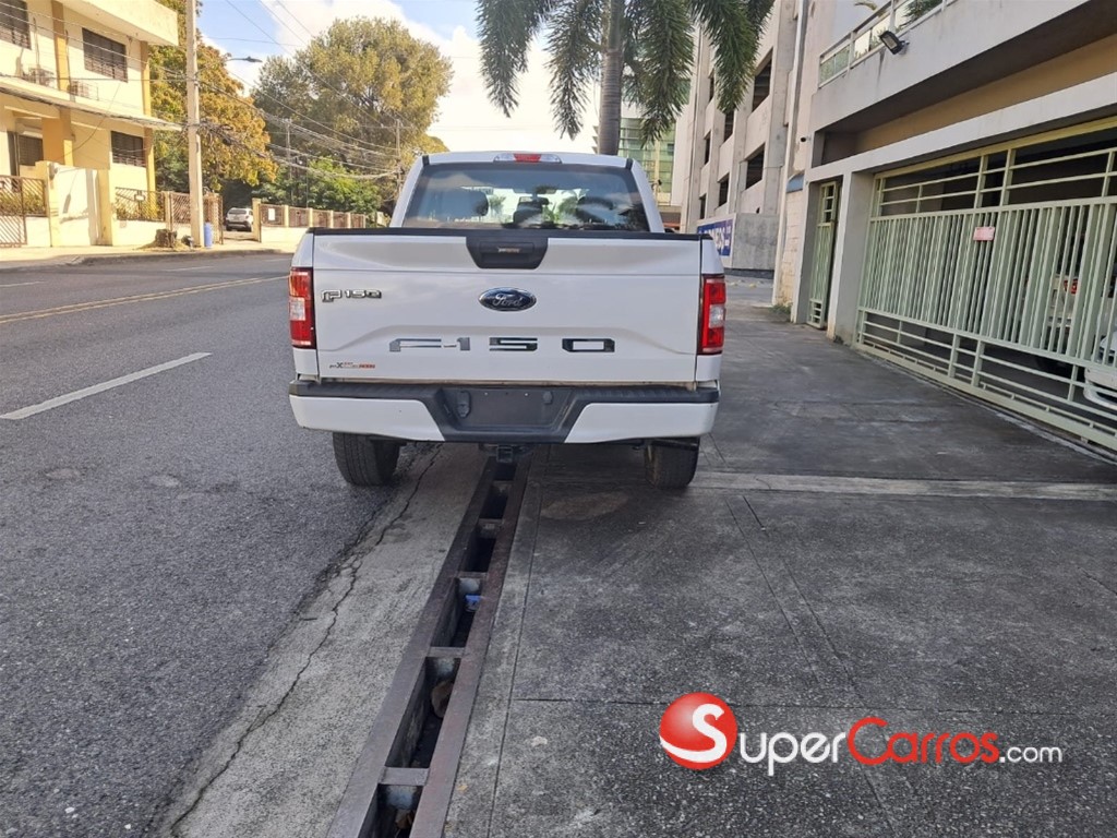 2019 Ford F 150 — foto 5 / 8