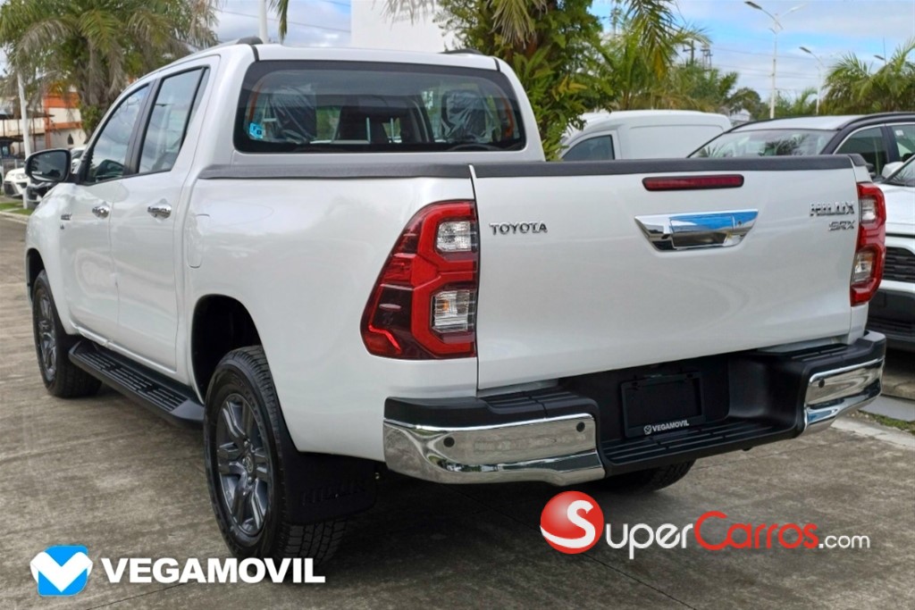 2026 Toyota Hilux Limited — foto 4 / 12