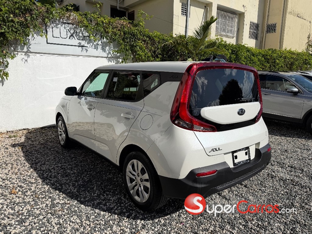 2020 Kia Soul — foto 4 / 10