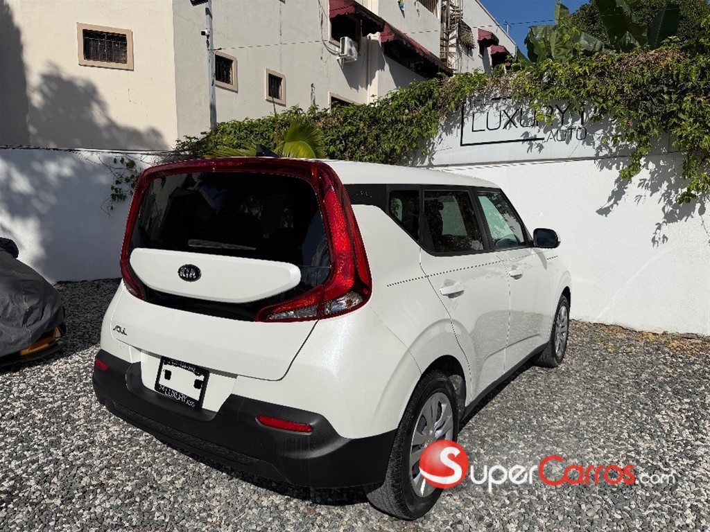2020 Kia Soul — foto 5 / 10