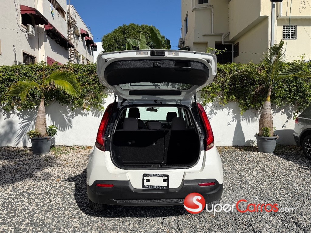 2020 Kia Soul — foto 7 / 10