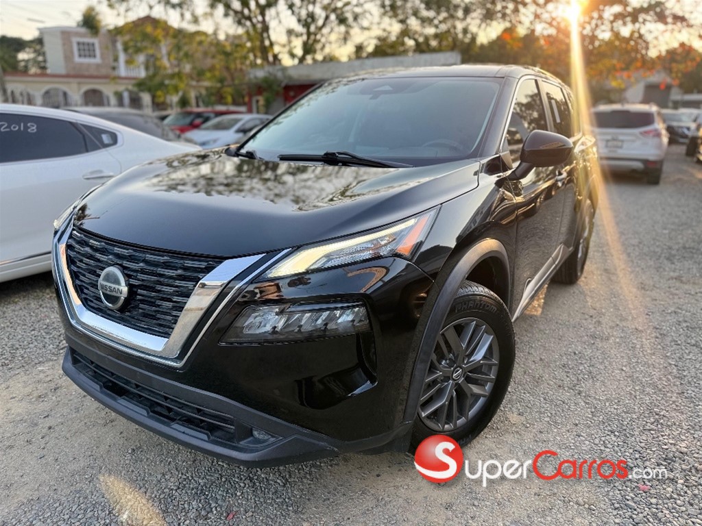 2021 Nissan Rogue S — foto 2 / 10