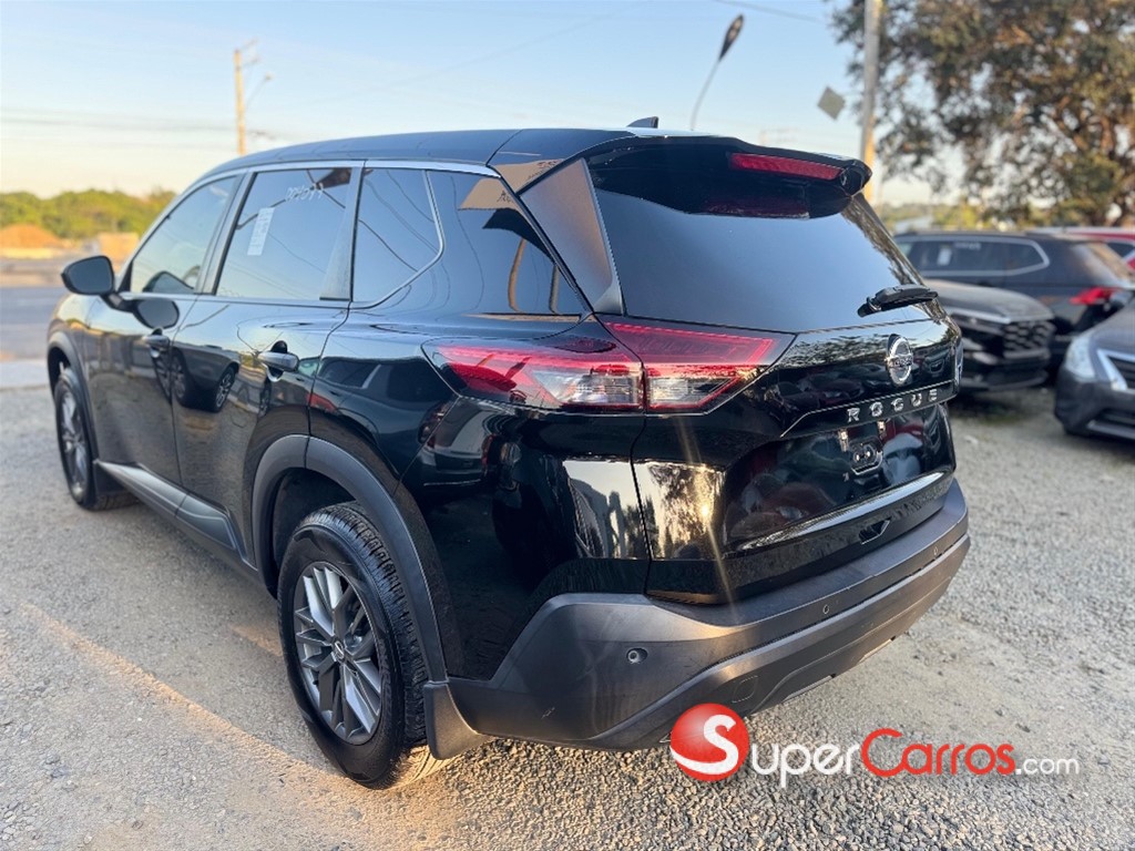 2021 Nissan Rogue S — foto 6 / 10