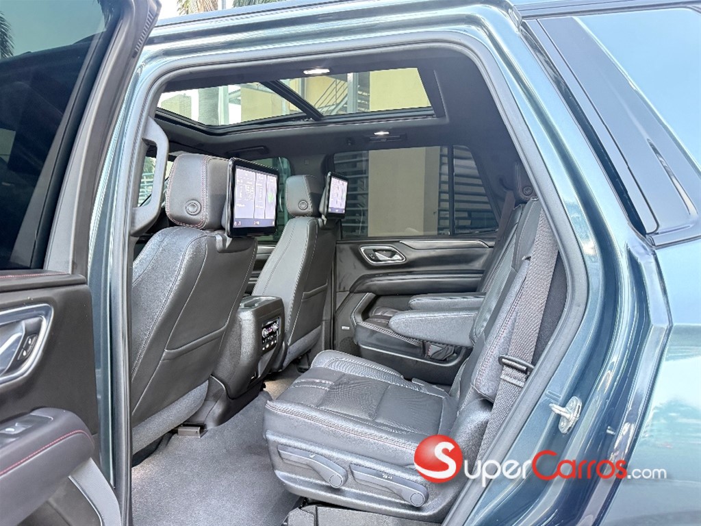 2021 Chevrolet Tahoe RST — foto 3 / 11
