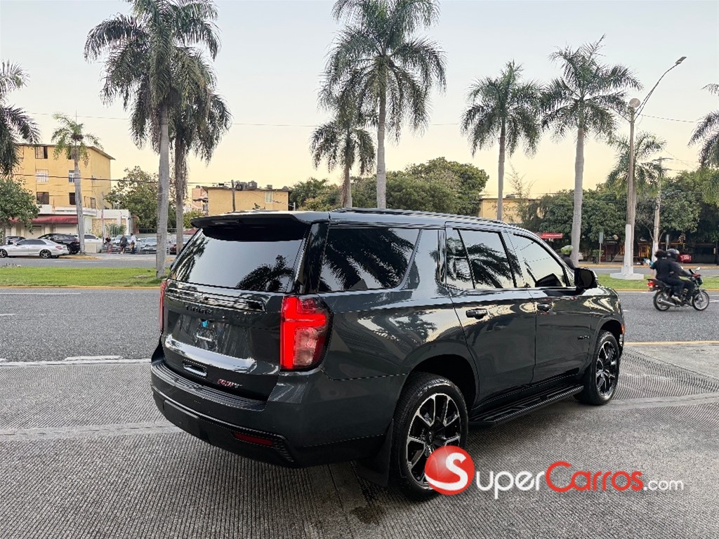 2021 Chevrolet Tahoe RST — foto 9 / 11