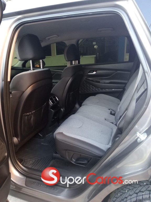 2020 Hyundai Santa Fe — foto 8 / 12