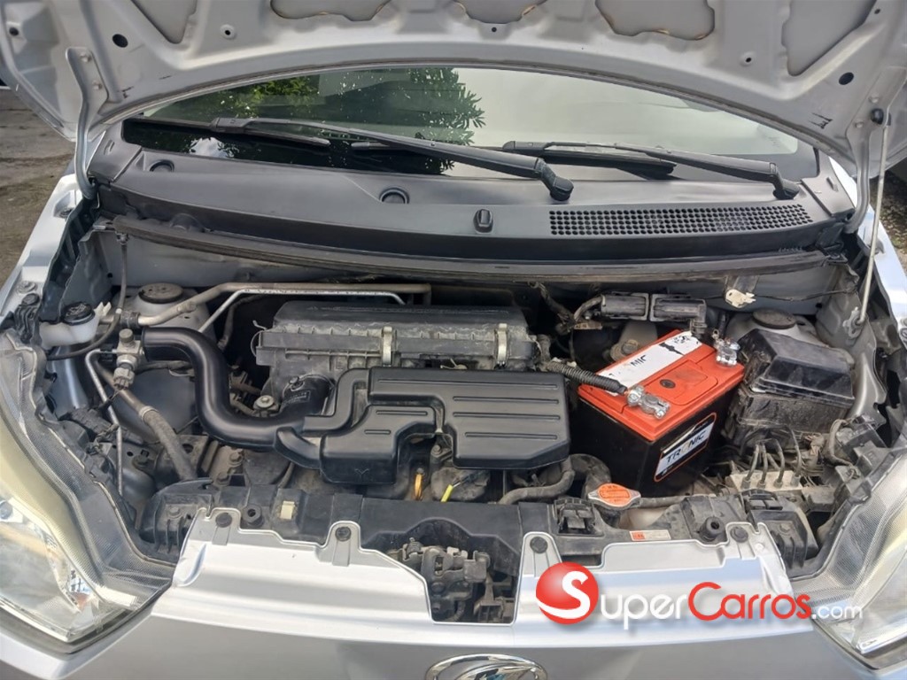 2018 Daihatsu Mira — foto 4 / 9