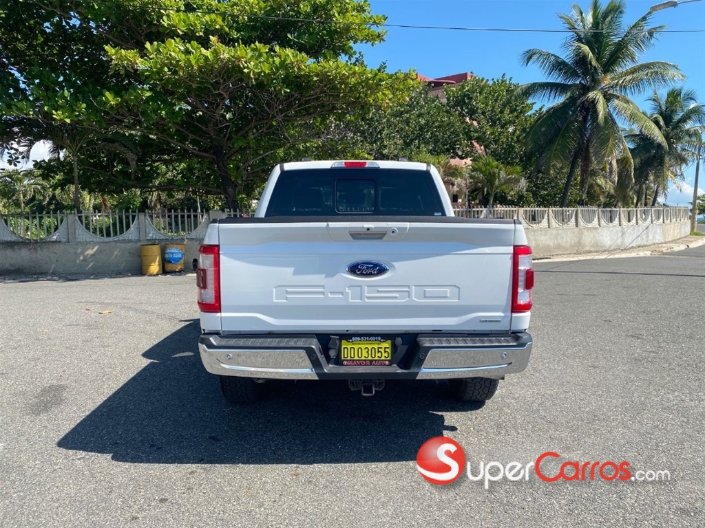 2021 Ford F 150 Lariat — foto 9 / 10