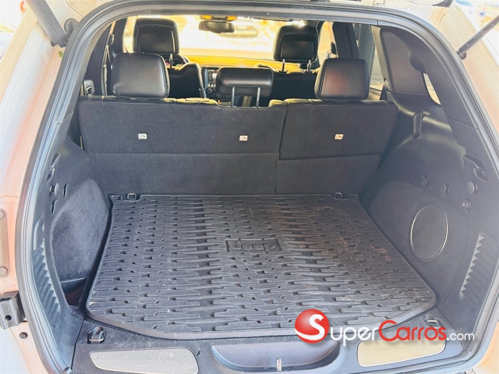 2015 Jeep Grand Cherokee Limited 4x4 — foto 8 / 12