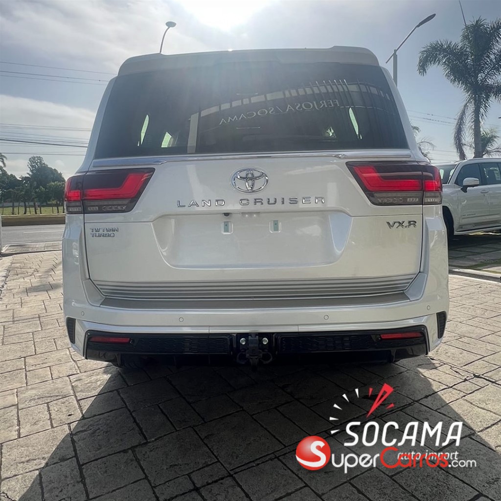2026 Toyota Land Cruiser 300 VX-R — foto 3 / 11