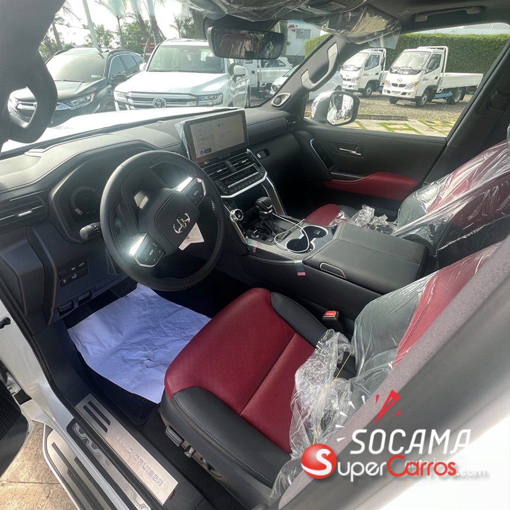 2026 Toyota Land Cruiser 300 VX-R — foto 8 / 11