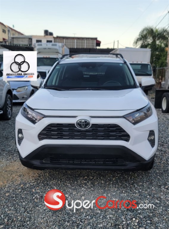 2021 Toyota RAV4 XLE — foto 3 / 11