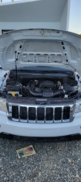 2013 Jeep Grand Cherokee Laredo 4x4 — foto 7 / 10