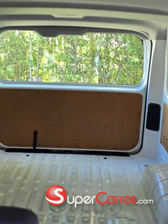 2025 Toyota Hiace — foto 7 / 7