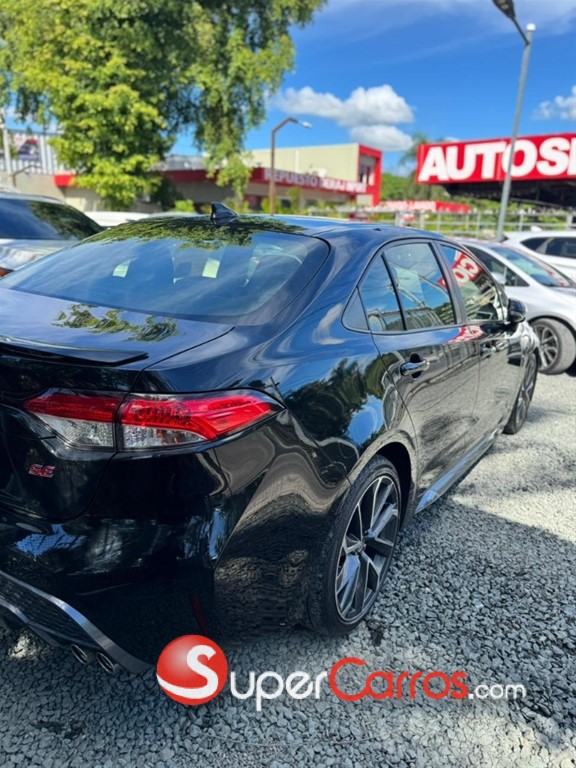 2021 Toyota Corolla SE — foto 3 / 12