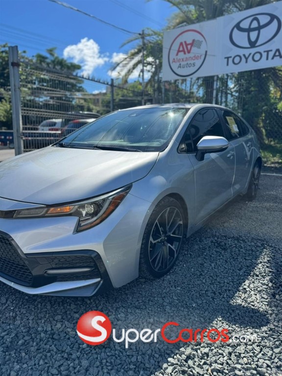 2020 Toyota Corolla SE — foto 2 / 11