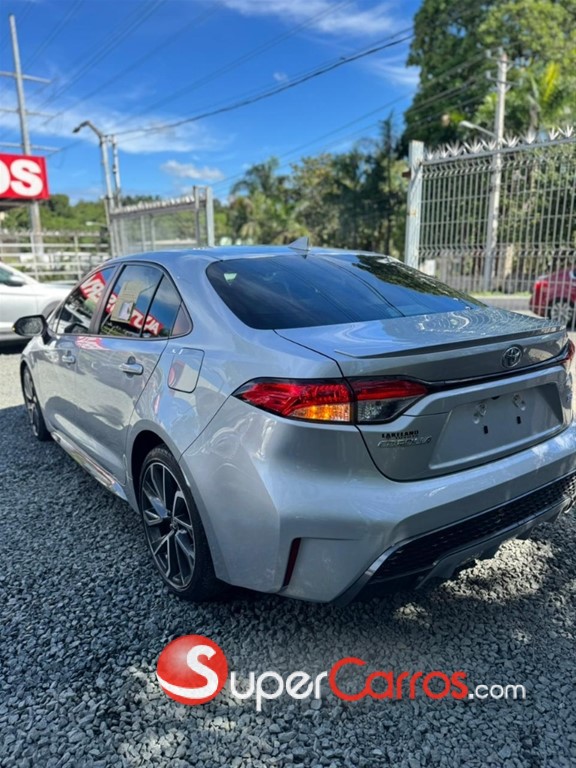 2020 Toyota Corolla SE — foto 7 / 11